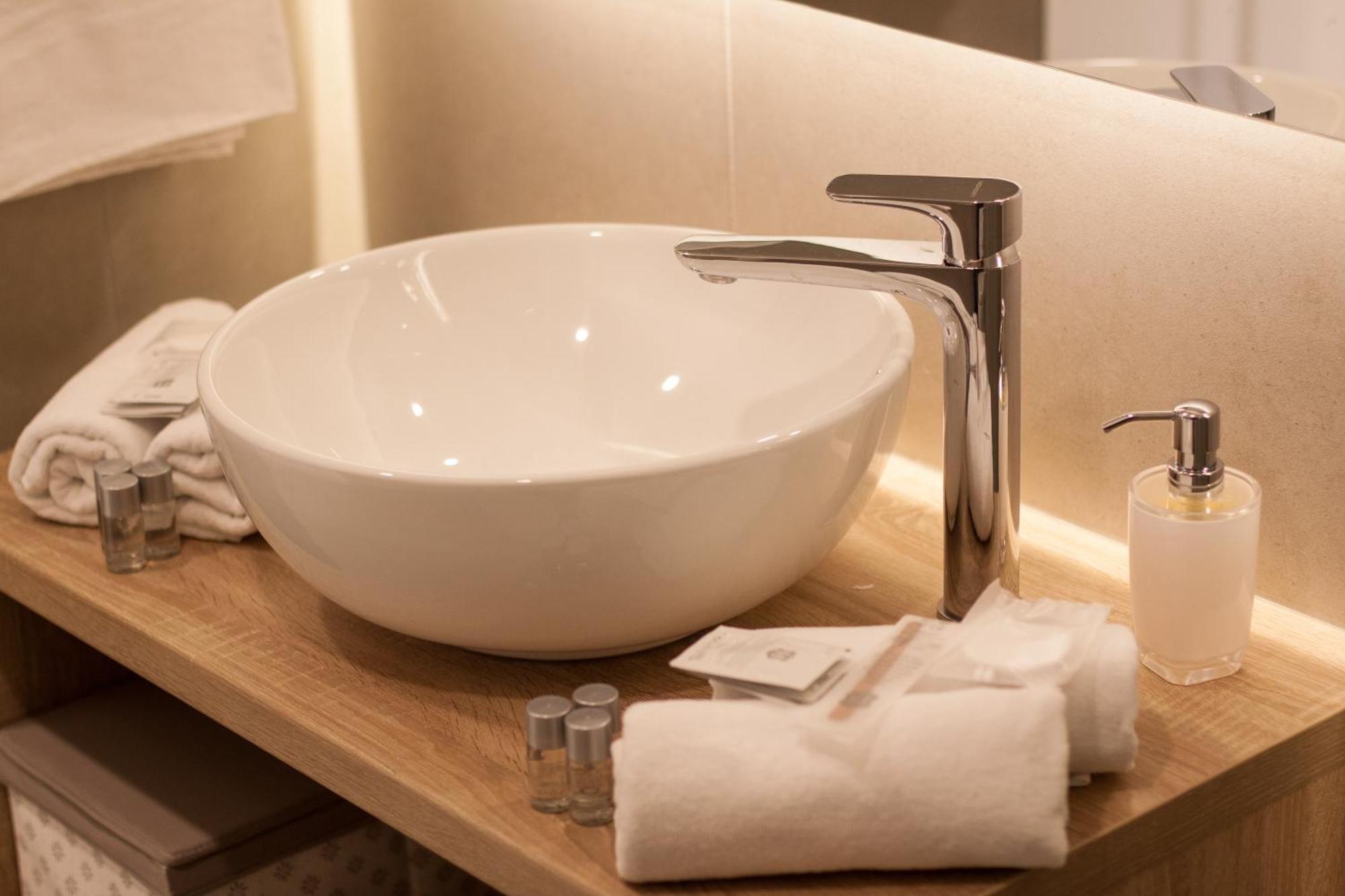 Tesla Boutique Apartments & Rooms Zagreb Phòng bức ảnh