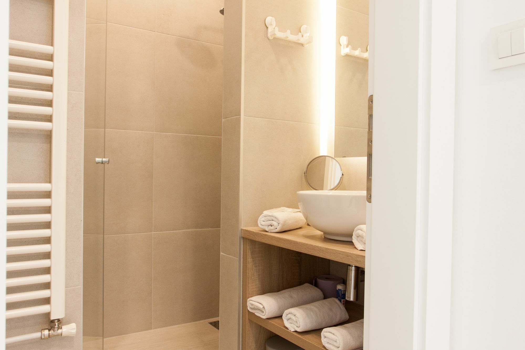 Tesla Boutique Apartments & Rooms Zagreb Ngoại thất bức ảnh